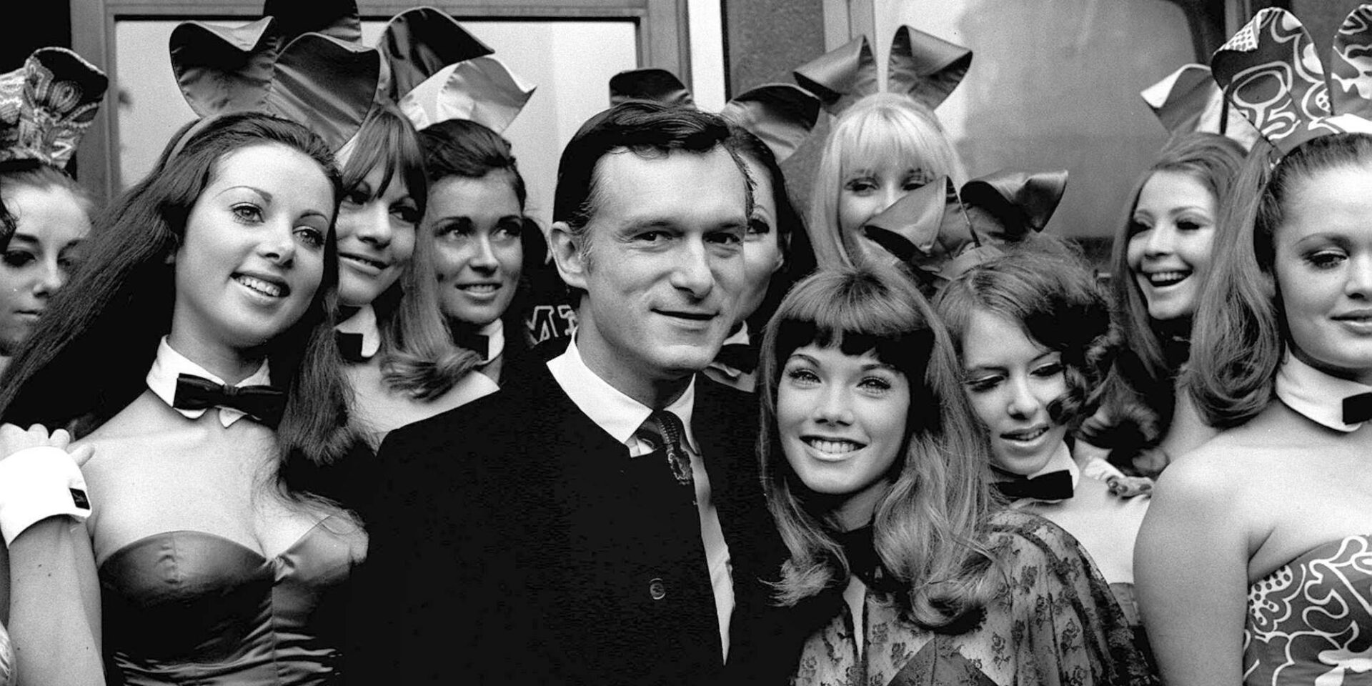 Ο Χιου Χέφνερ και τα διάσημα κουνελάκια του Playboy