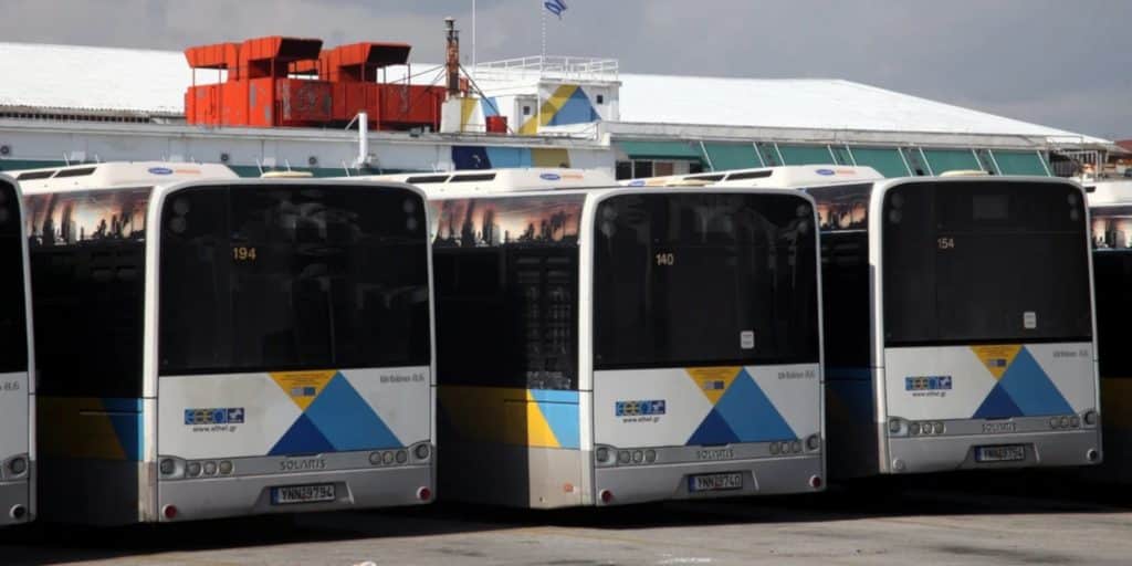 Σταθμευμένα λεωφορεία/ Eurokinissi