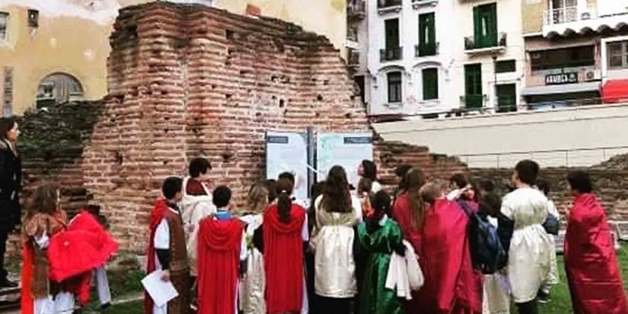 Μαθητές από τη Θεσσαλονίκη διδάσκονται ιστορία έχοντας τους δικούς τους ρόλους