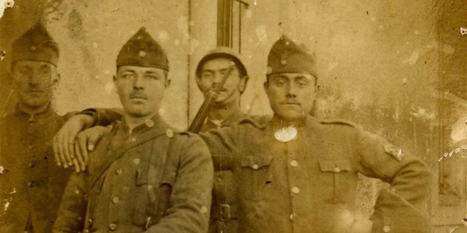 Εικόνα με Έλληνες στρατιώτες της εποχής