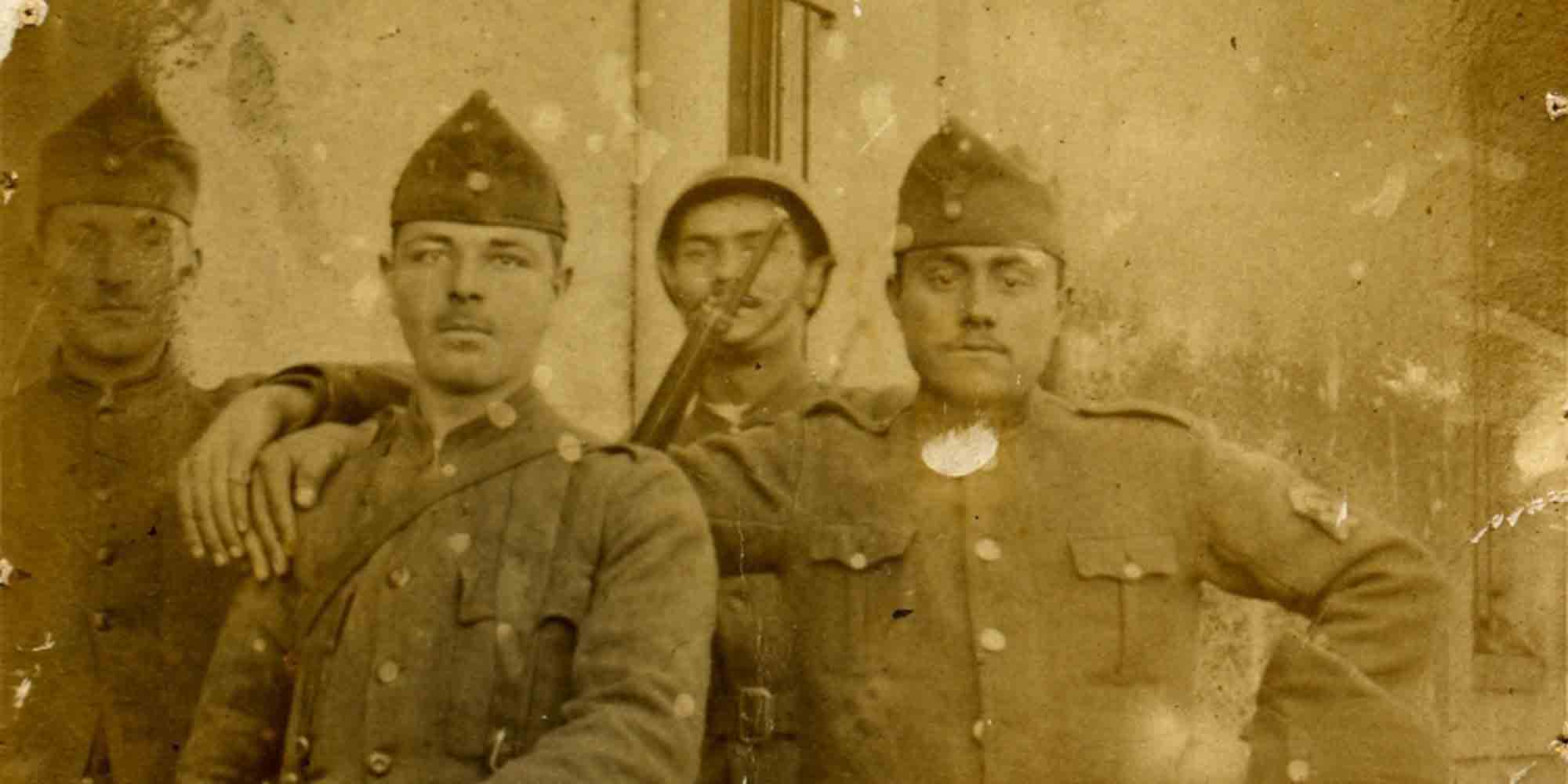 Εικόνα με Έλληνες στρατιώτες της εποχής