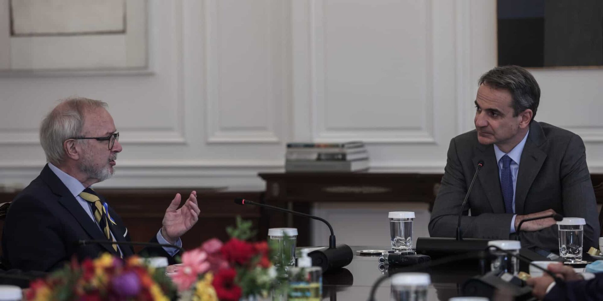 O Κυριάκος Μητσοτάκης συναντήθηκε με τον Πρόεδρο της Ευρωπαϊκής Τράπεζας Επενδύσεων, Βέρνερ Χόγιερ