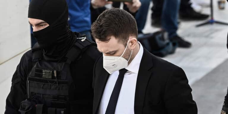 Δίνει ξανά Πανελλήνιες ο Μπάμπης Αναγνωστόπουλος – Σε ποια σχολή θέλει να περάσει