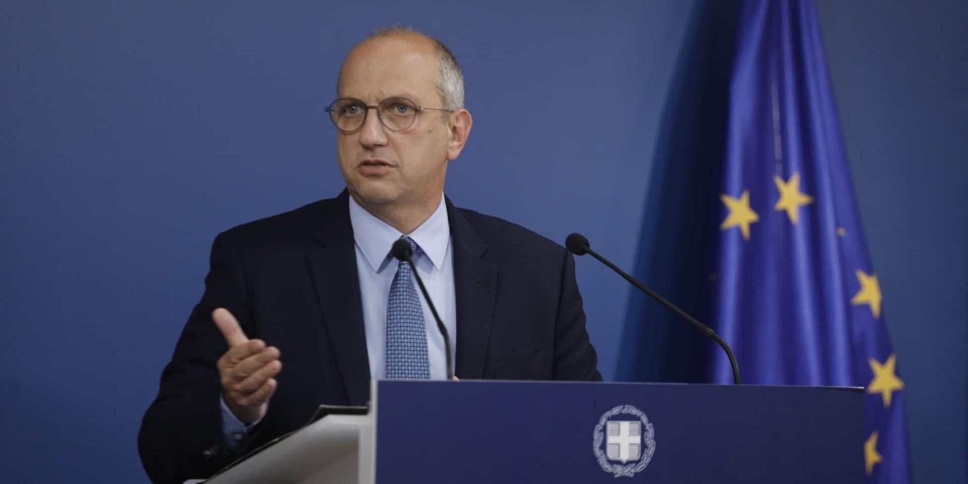Ο κυβερνητικός εκπρόσωπος, Γιάννης Οικονόμου