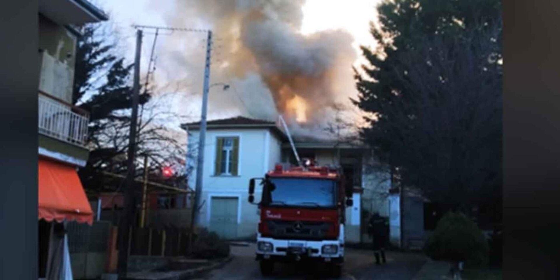 Φωτιά σε σπίτι στην Εύβοια