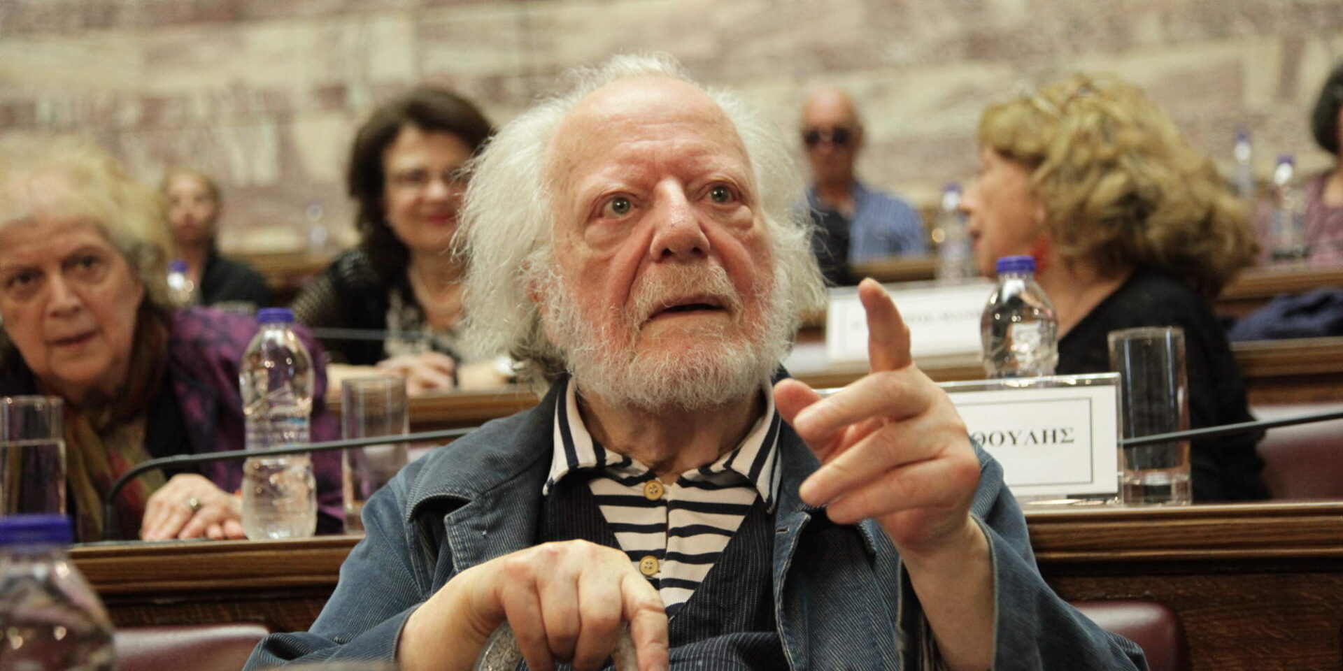 Ο σκηνοθέτης Ροβήρος Μανθούλης