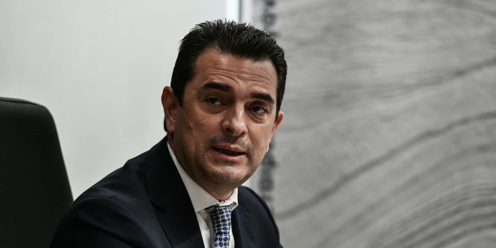 Ο Κώστας Σκρέκας