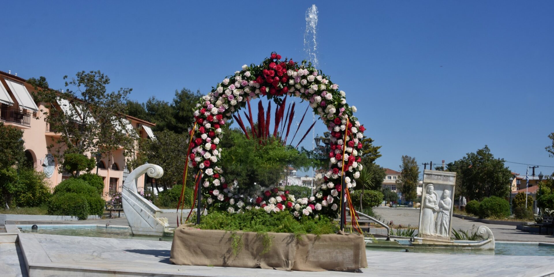 Πρωτομαγιάτικο στεφάνι στην Αργολίδα