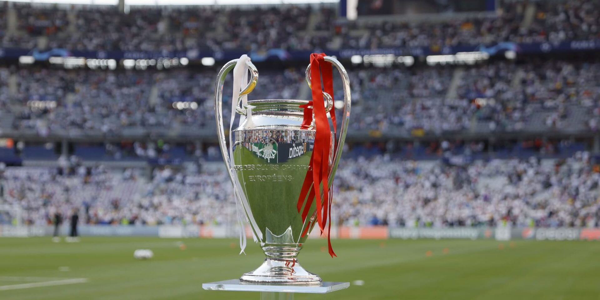 Το τρόπαιο του Champions League