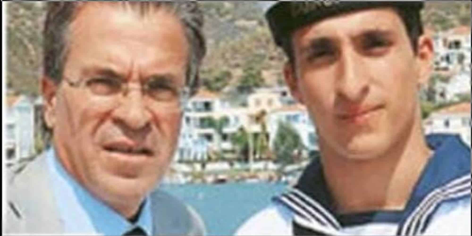 Ο Αργύρης Ντινόπουλος με τον γιο του