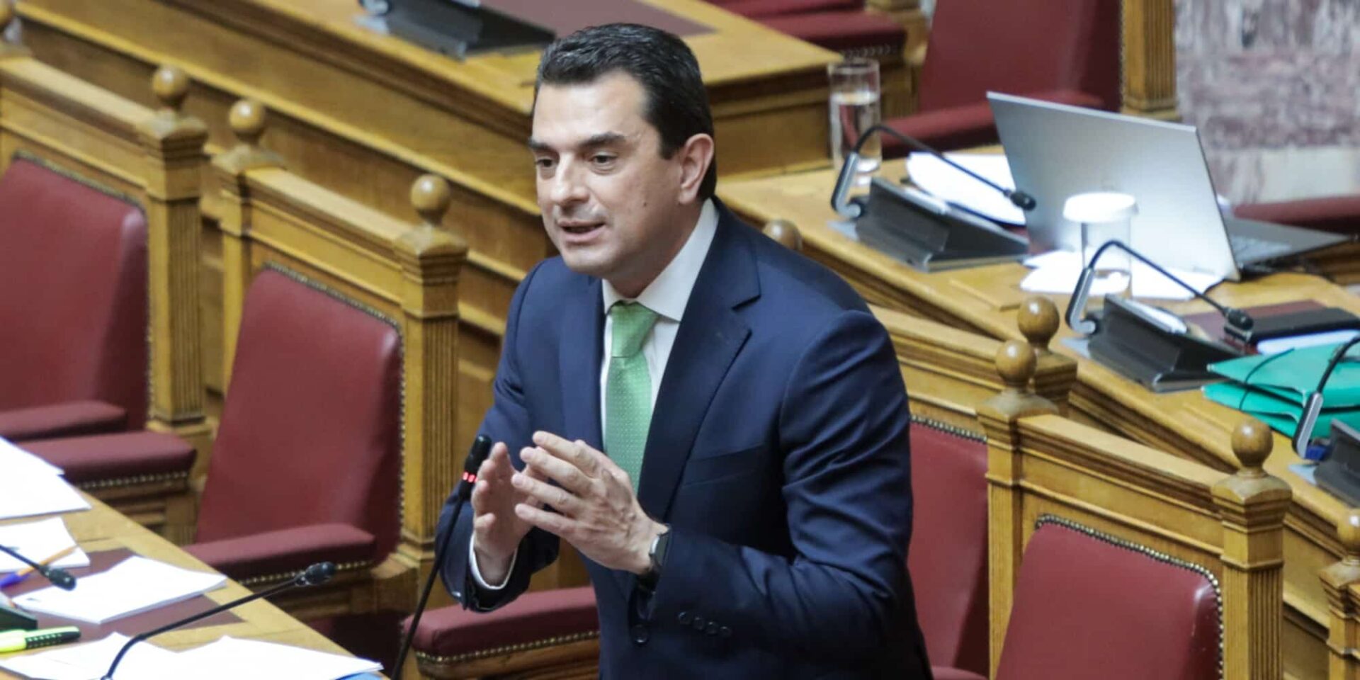 Ο Κώστας Σκρέκας