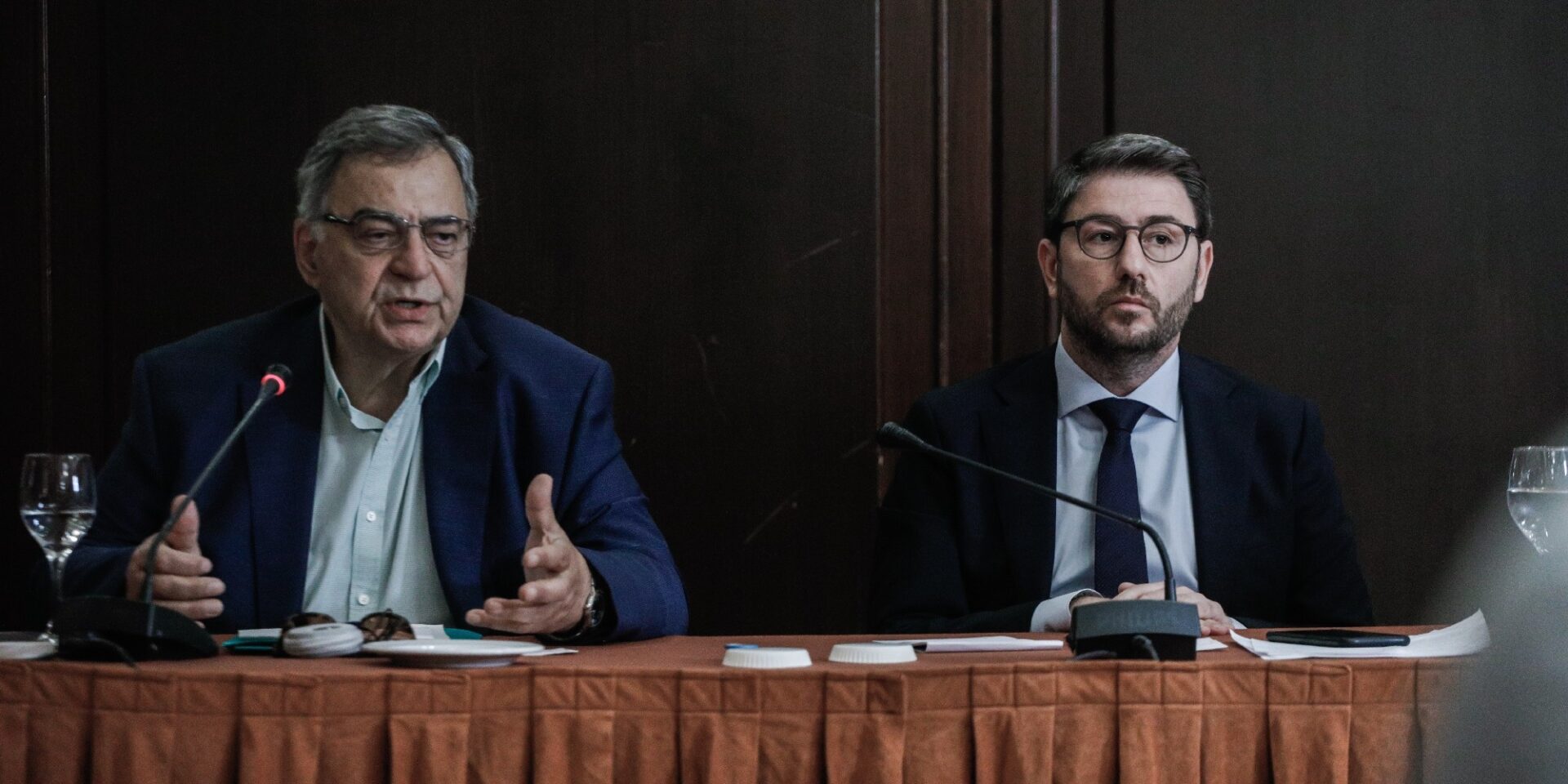 O Νίκος Χριστοδουλάκης και ο Νίκος Ανδρουλάκης