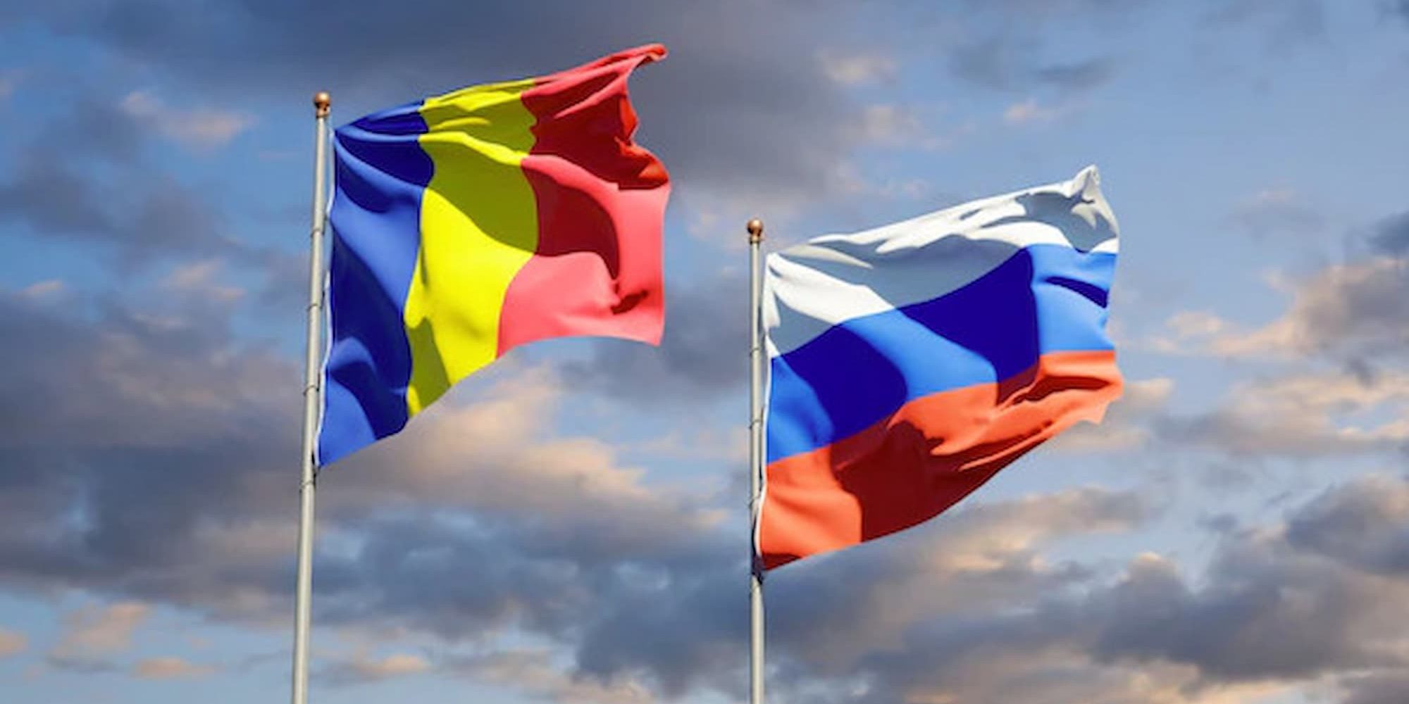 Σημαίες της Ρωσίας και της Ρουμανίας