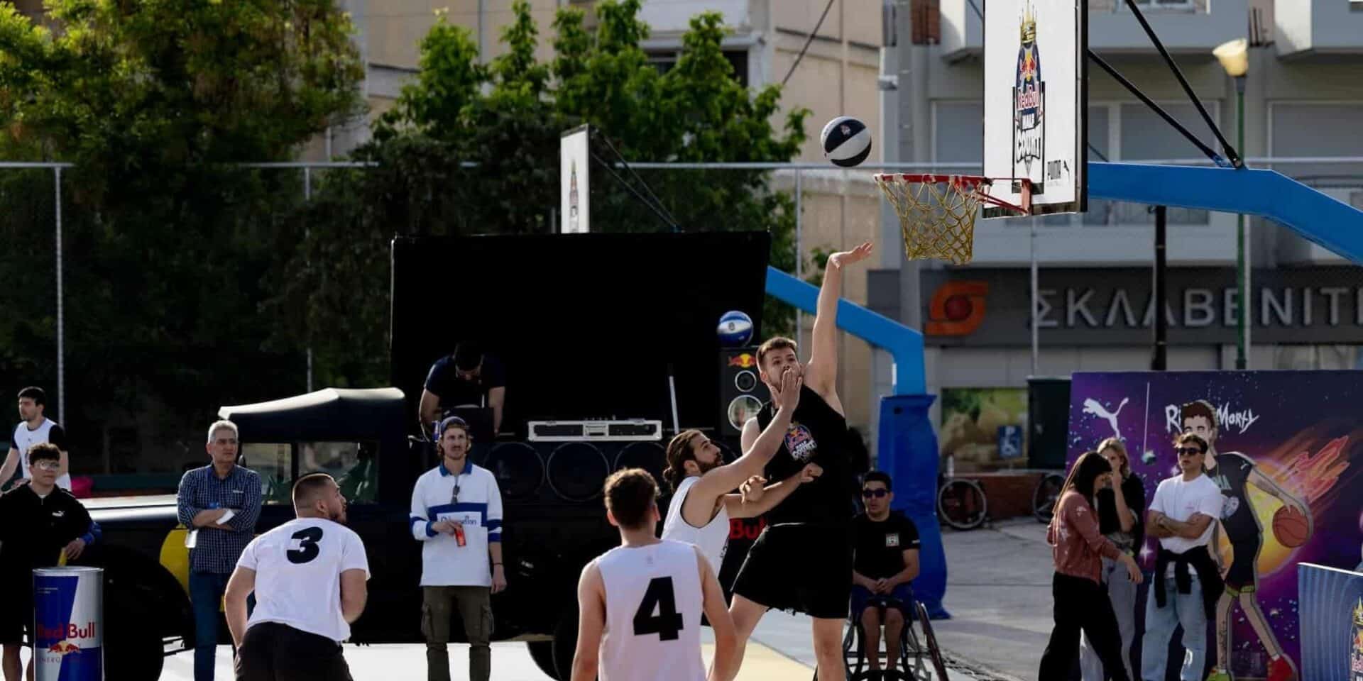 Φάση από το Red Bull Half Court 2022