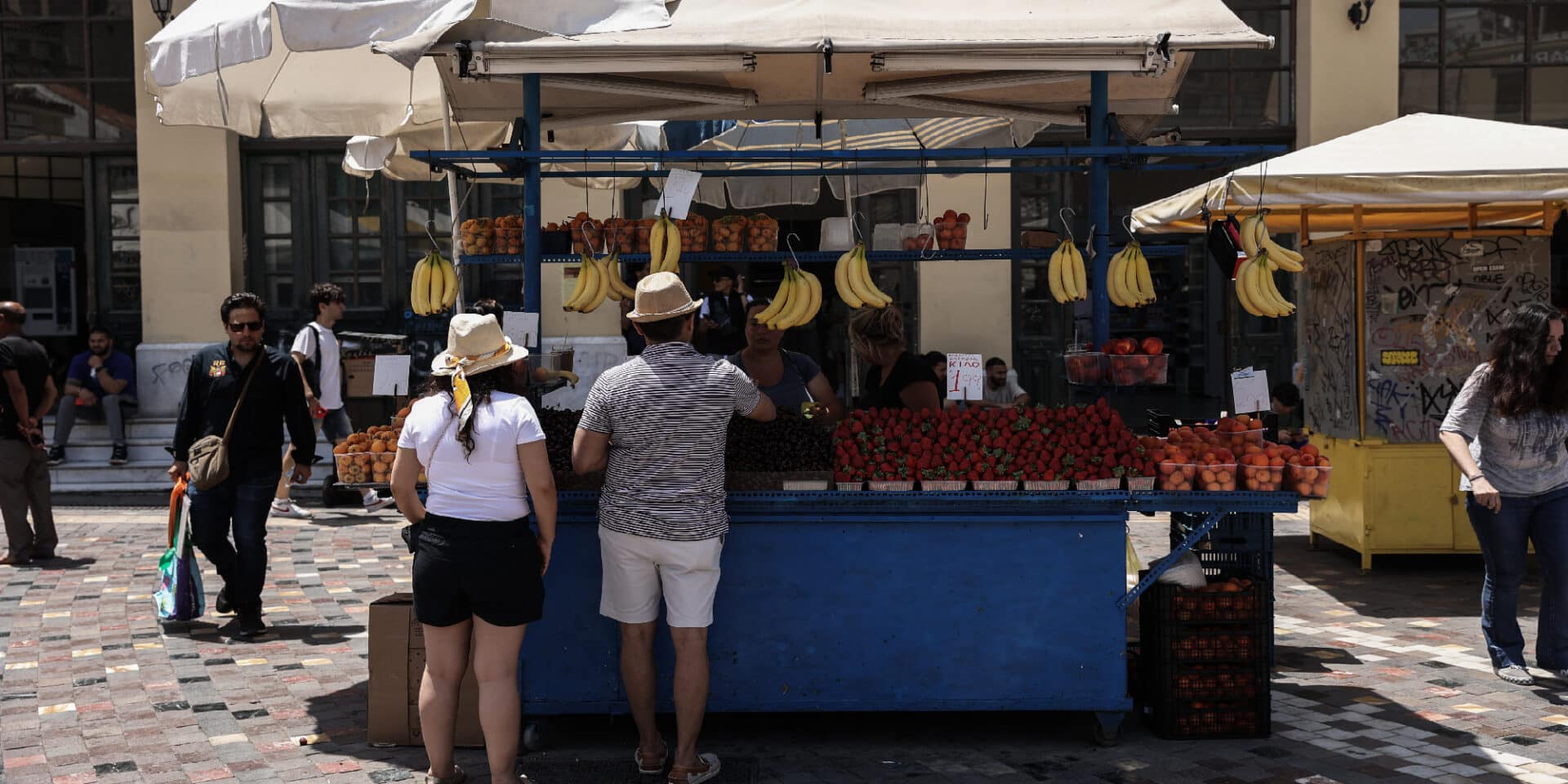 Τουρίστες στο κέντρο της Αθήνας