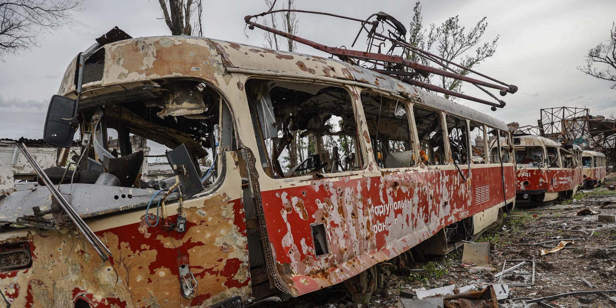 Κατεστραμμένο βαγόνι στο Ντονέτσκ, στην Ουκρανία