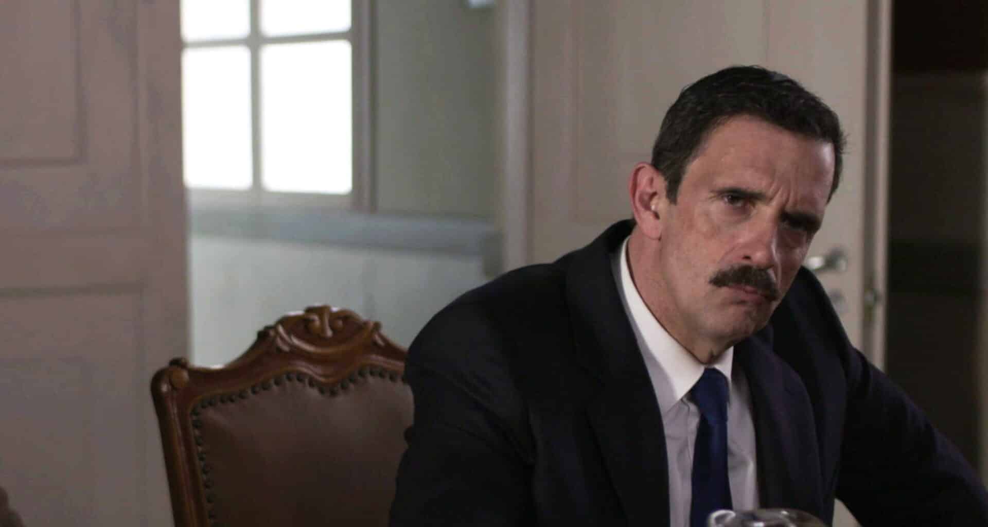 Ο Λεωνίδας Κακούρης στον ρόλο του Δούκα, στη σειρά «Άγριες Μέλισσες»