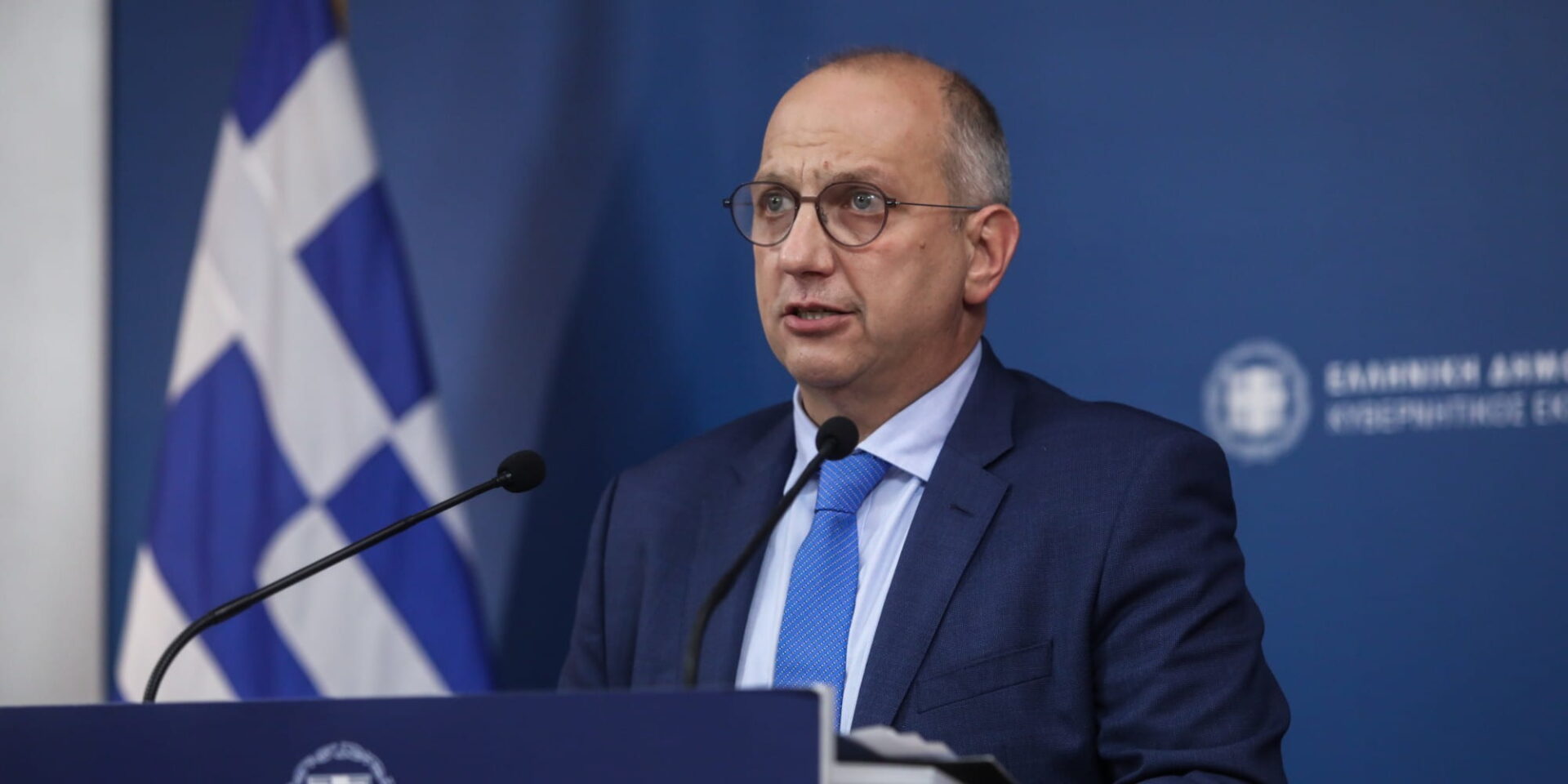 Ο κυβερνητικός εκπρόσωπος, Γιάννης Οικονόμου