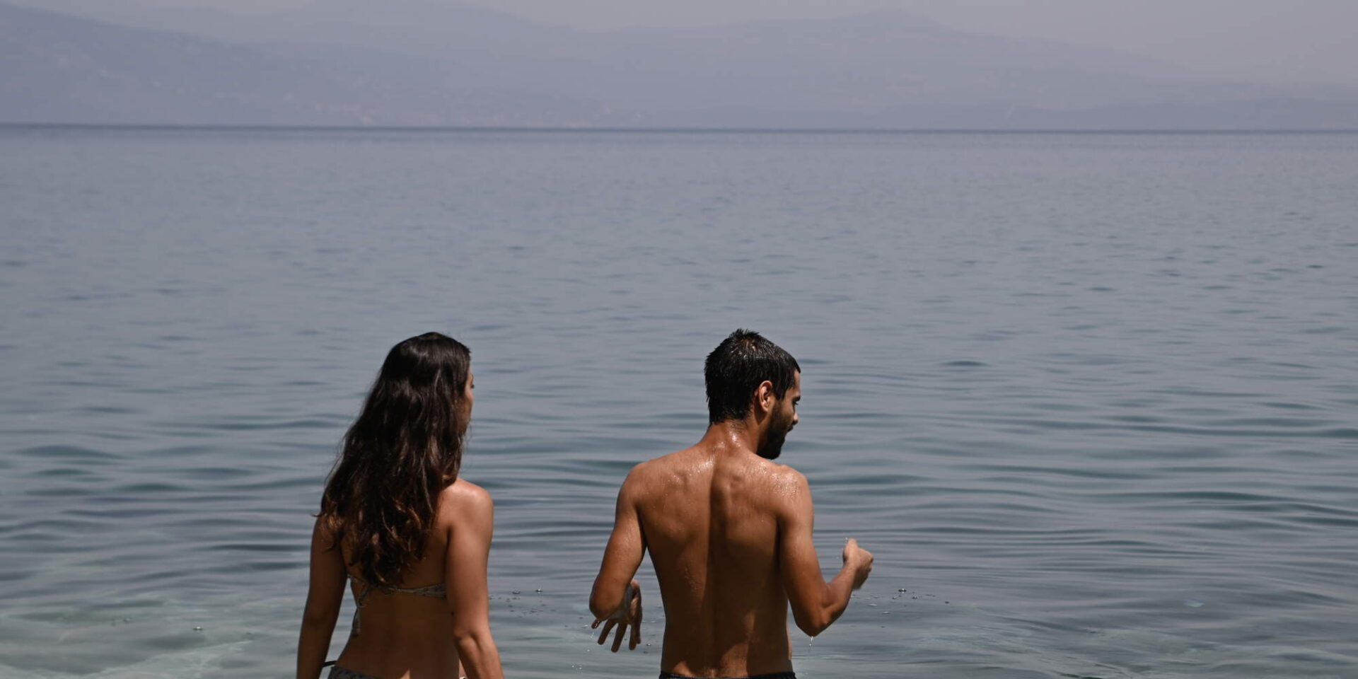 Καλοκαιρινός καιρός στην παραλία