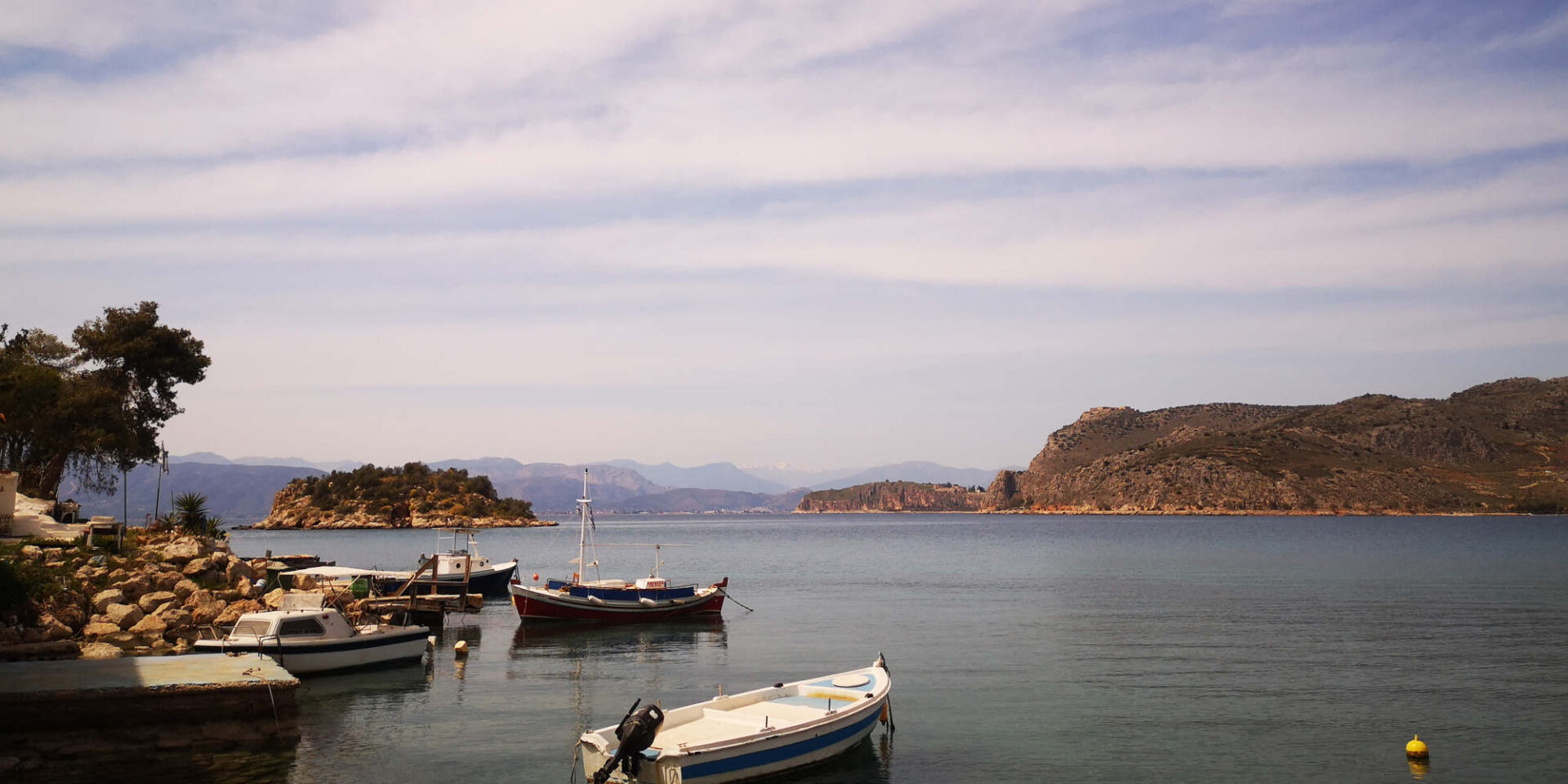 Συννεφιασμένος καιρός και αφρικανική σκόνη στο Ναύπλιο