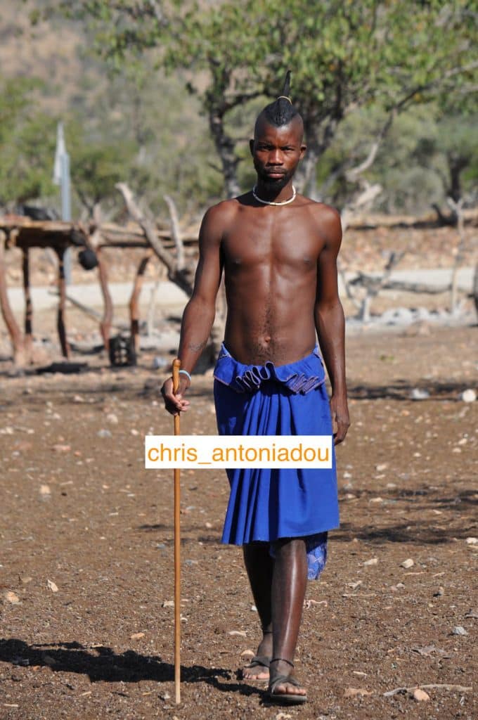 Νεαρός Himba