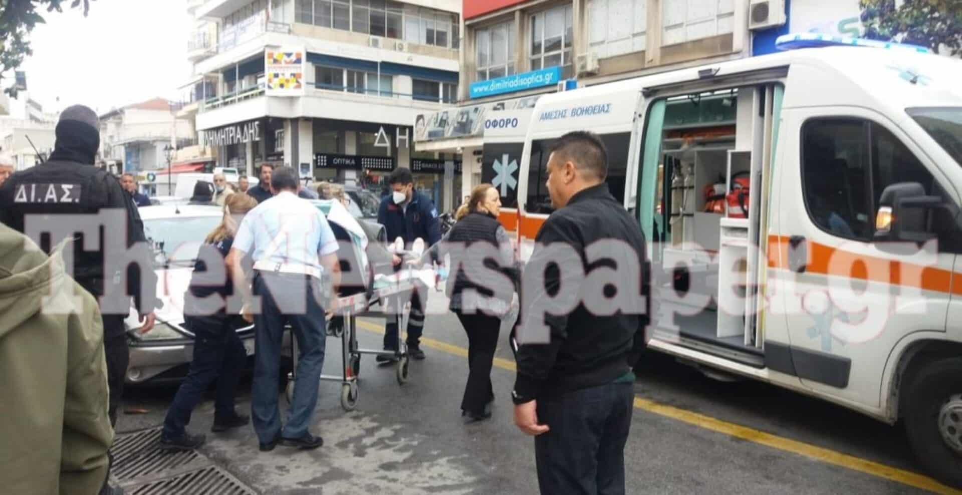 ΙΧ έπεσε πάνω σε περίπτερο