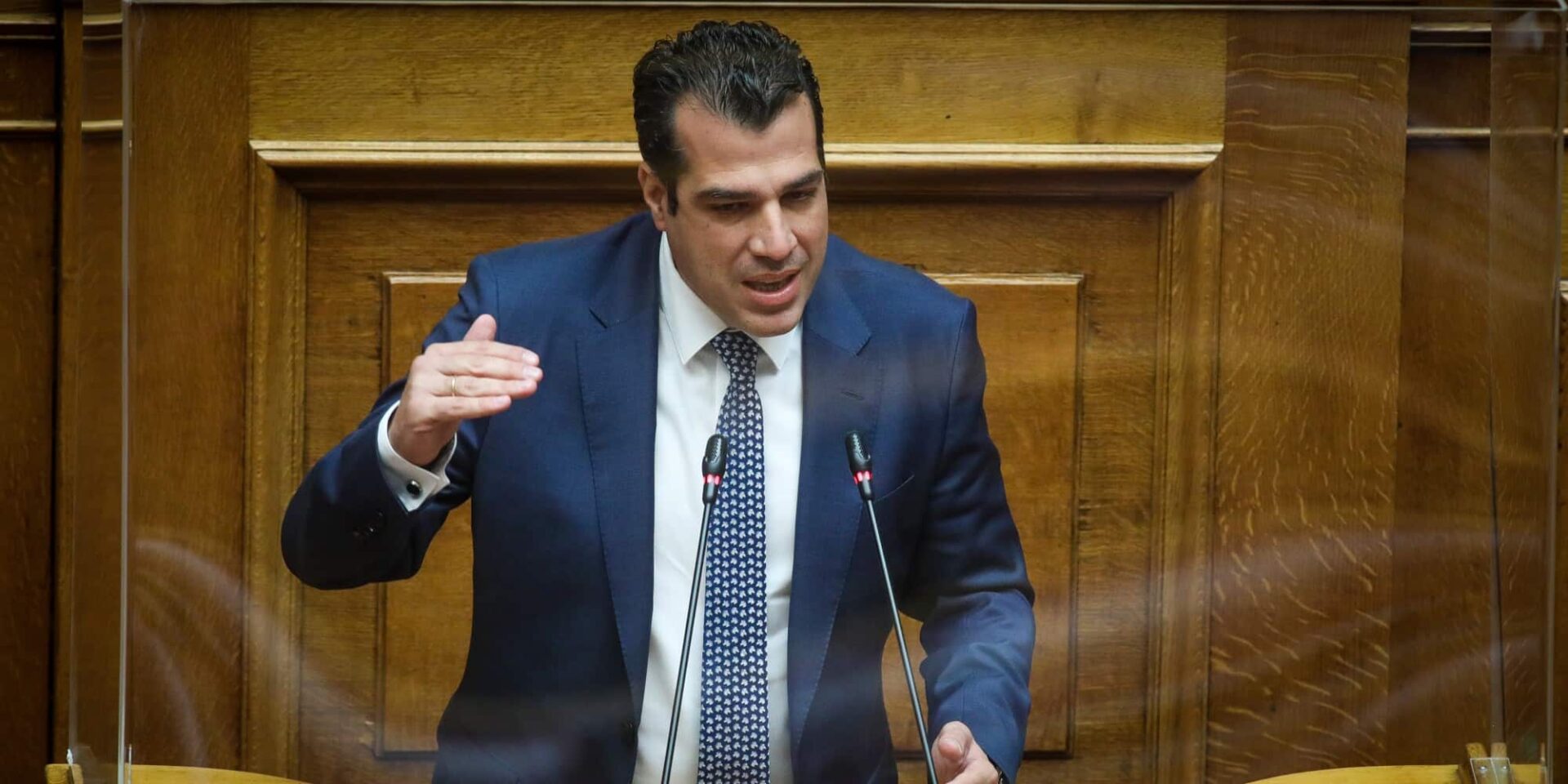 Ο υπουργός Υγείας, Θάνος Πλεύρης