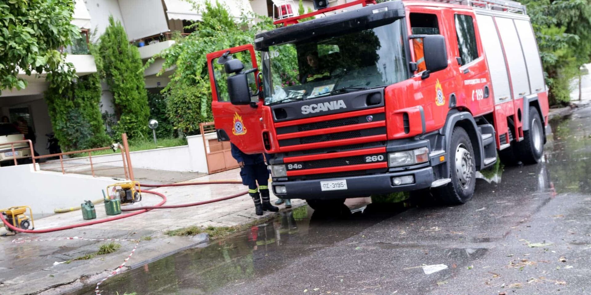 Όχημα της Πυροσβεστικής για την κακοκαιρία