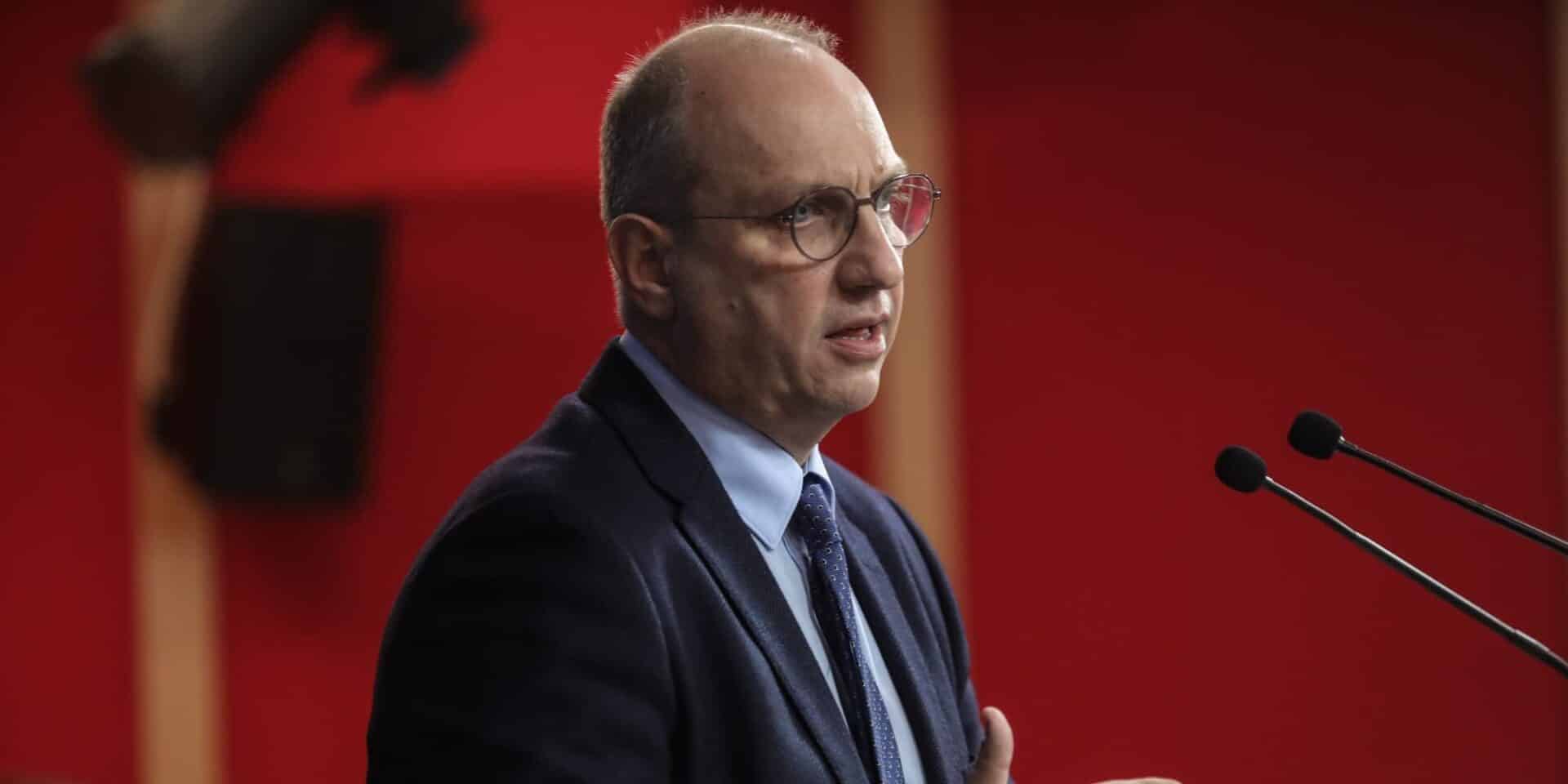 Ο κυβερνητικός εκπρόσωπος Γιάννης Οικονόμου