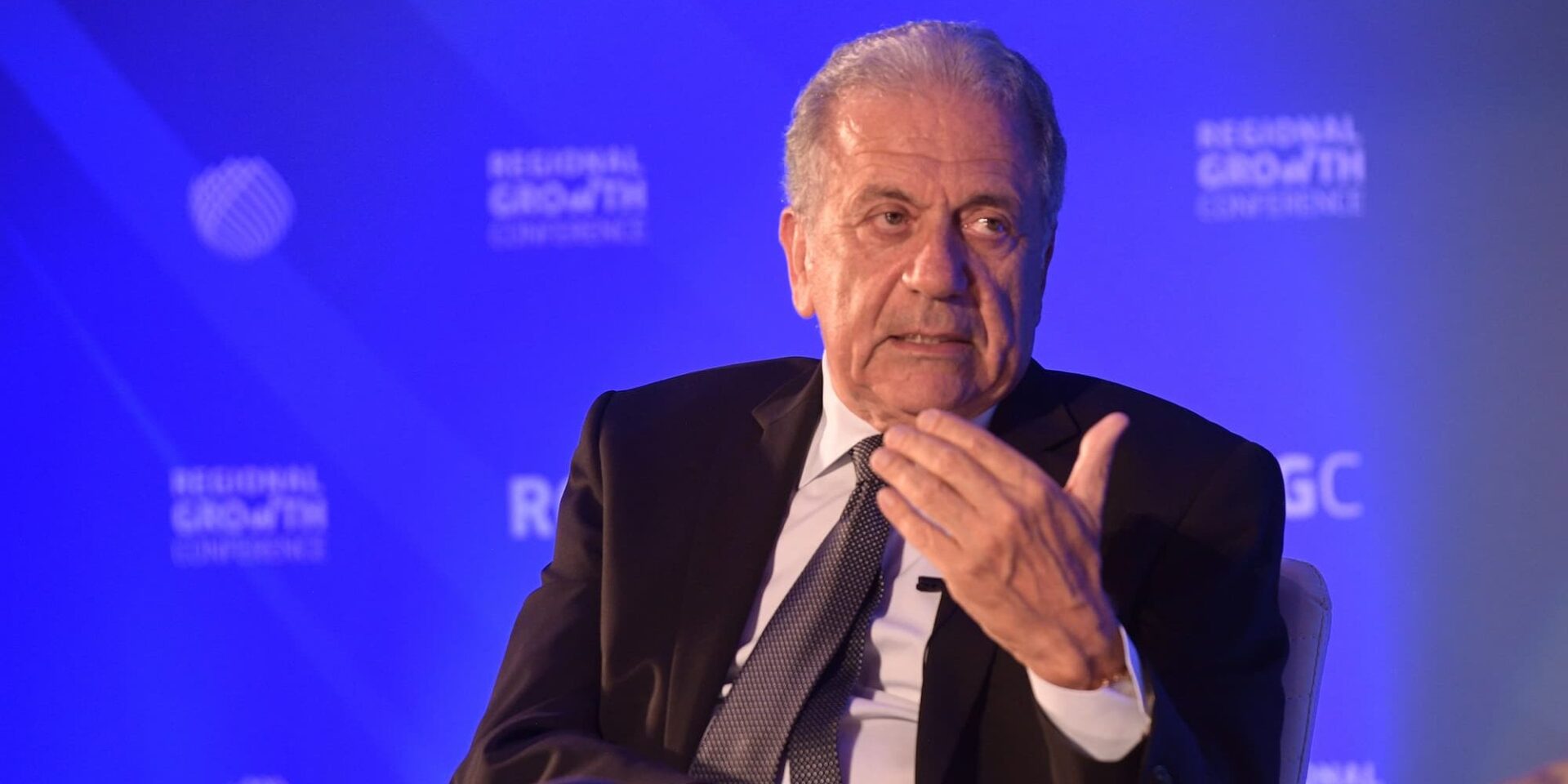 Ο Δημήτρης Αβραμόπουλος