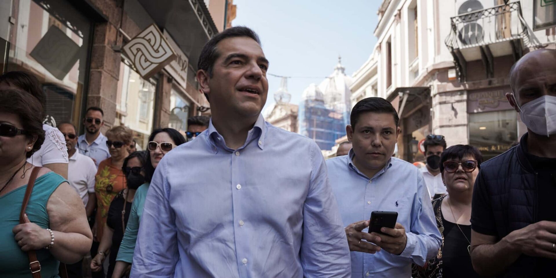 Ο Αλέξης Τσίπρας σε περιοδεία