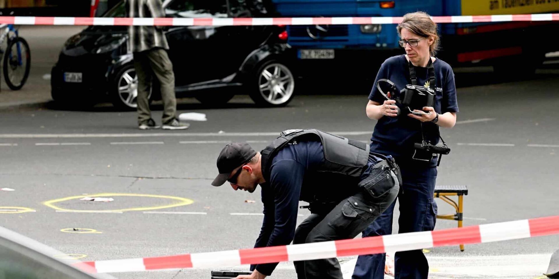 Αστυνομία και φωτογράφοι στην Γερμανία