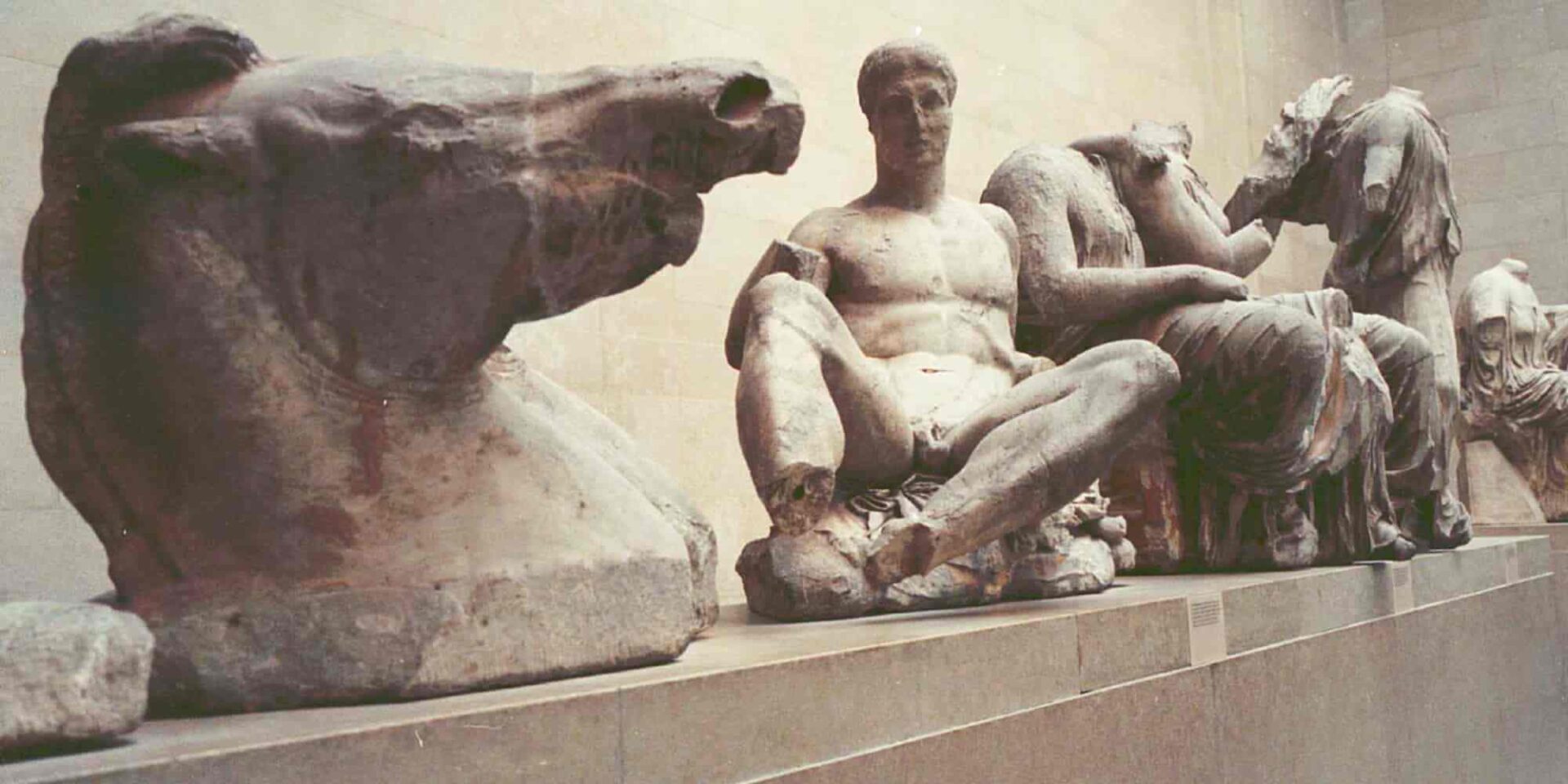 Γλυπτά του Παρθενώνα στο βρετανικό μουσείο