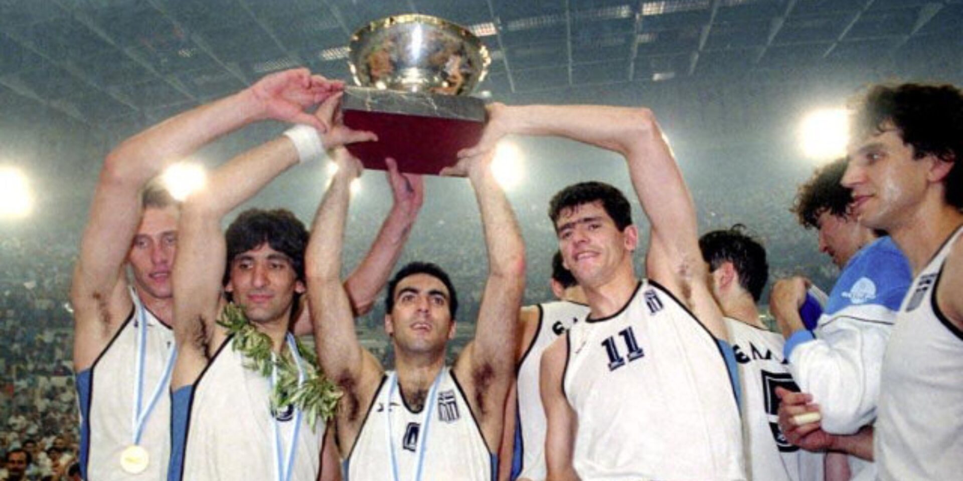 H Eθνική σηκώνει το ευρωπαϊκό