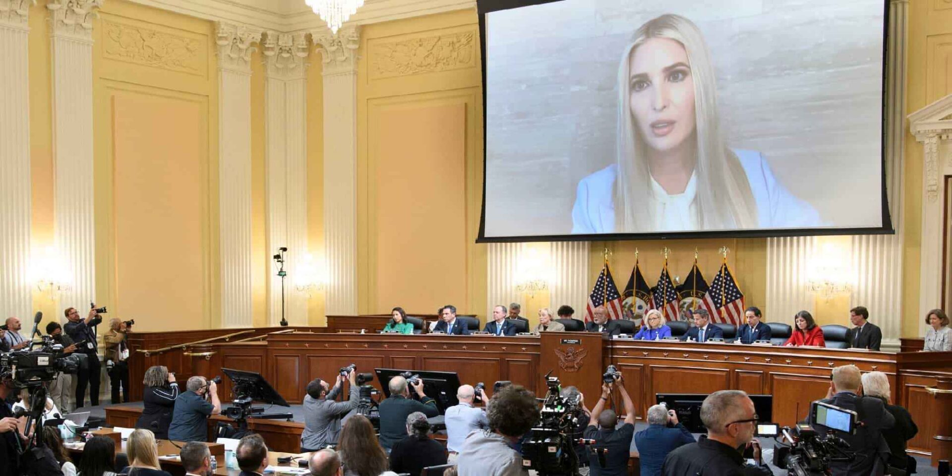 Bιντεοσκοπημένη κατάθεση της Ιβάνκα Τραμπ