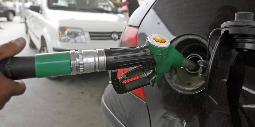 Manika Venzinis 16 6 22 1 - Fuel Pass 2: Πιστώθηκαν ήδη 24 εκατ. ευρώ σε 330.000 δικαιούχους - Έχουν υποβληθεί πάνω από 2 εκατ. αιτήσεις