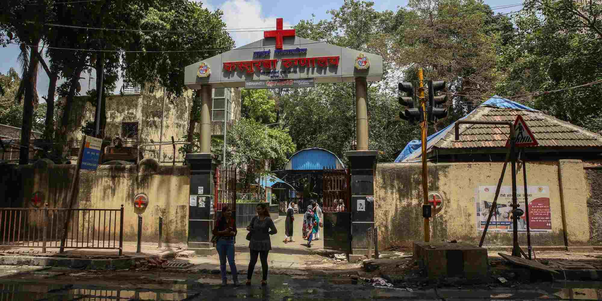 Νοσοκομείο στην Ινδία που δημιούργησε ειδικό θάλαμο για την απομόνωση των ασθενών με ευλογιά των πιθήκων