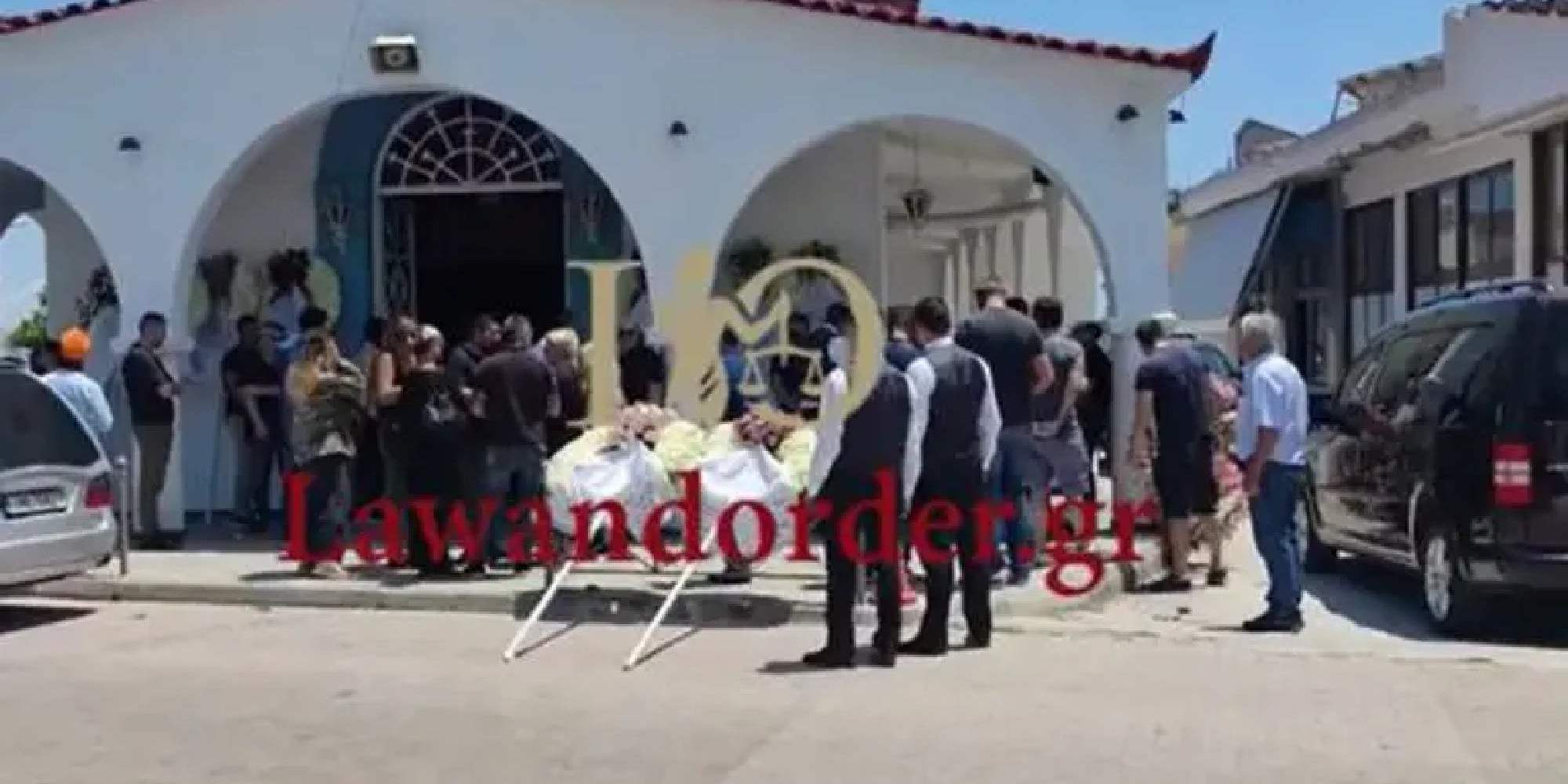 H κηδεία του 42χρονου Δημήτρη που ξυλοκοπήθηκε μέχρι θανάτου στη Ραφήνα