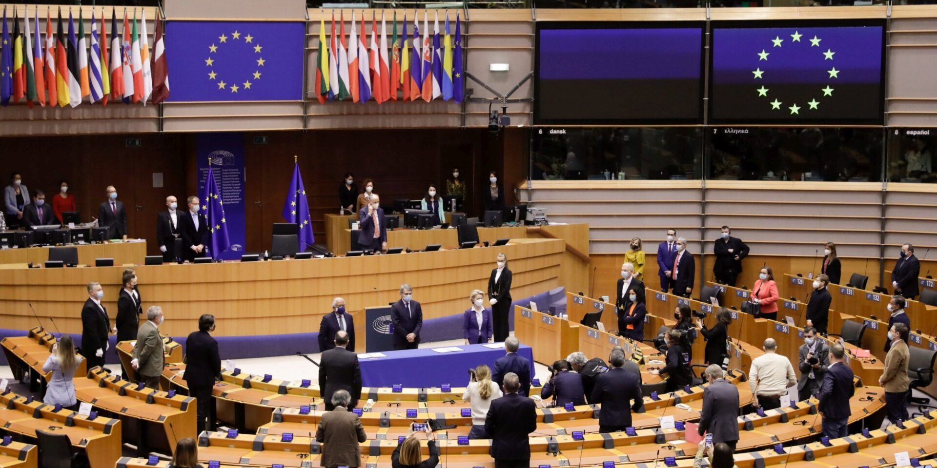 Η Ούρσουλα φον ντερ Λάιεν στην Ευρωβουλή