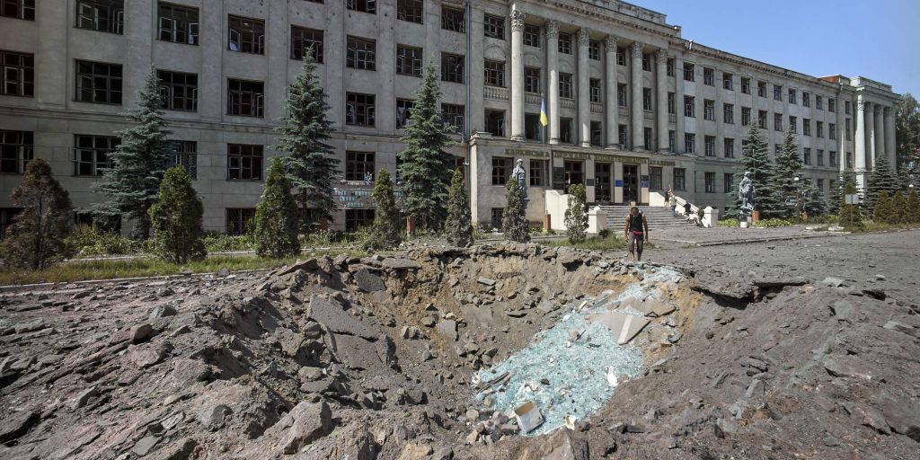 Βομβαρδισμένο τοπίο στο Χάρκοβο της Ουκρανίας