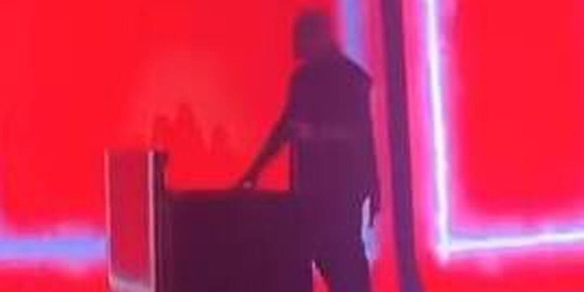 Ο DJ Valentino στα MAD VMA