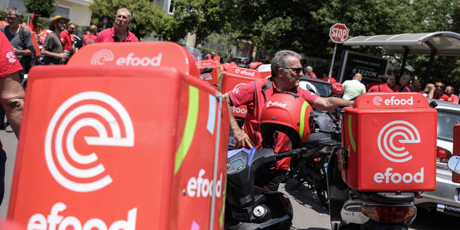 Σε 24ωρη απεργία σήμερα οι εργαζόμενοι στην efood
