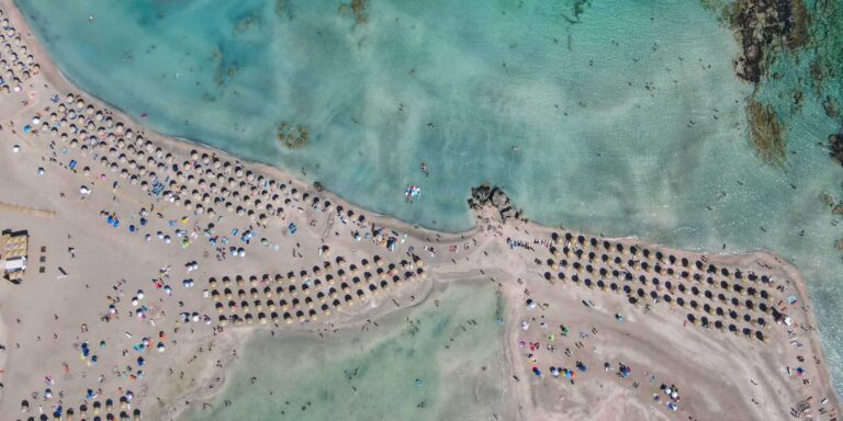 TripAdvisor: Η καλύτερη παραλία στον κόσμο για το 2025 είναι ελληνική!