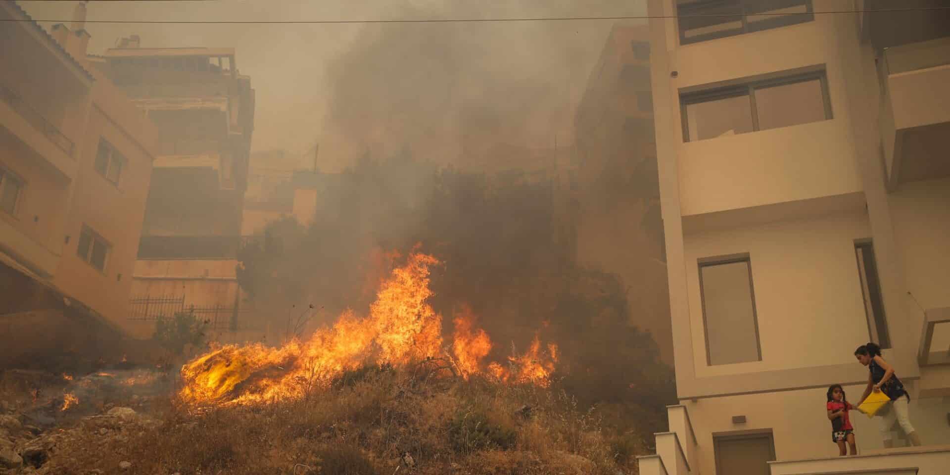 Φωτιά στη Βούλα