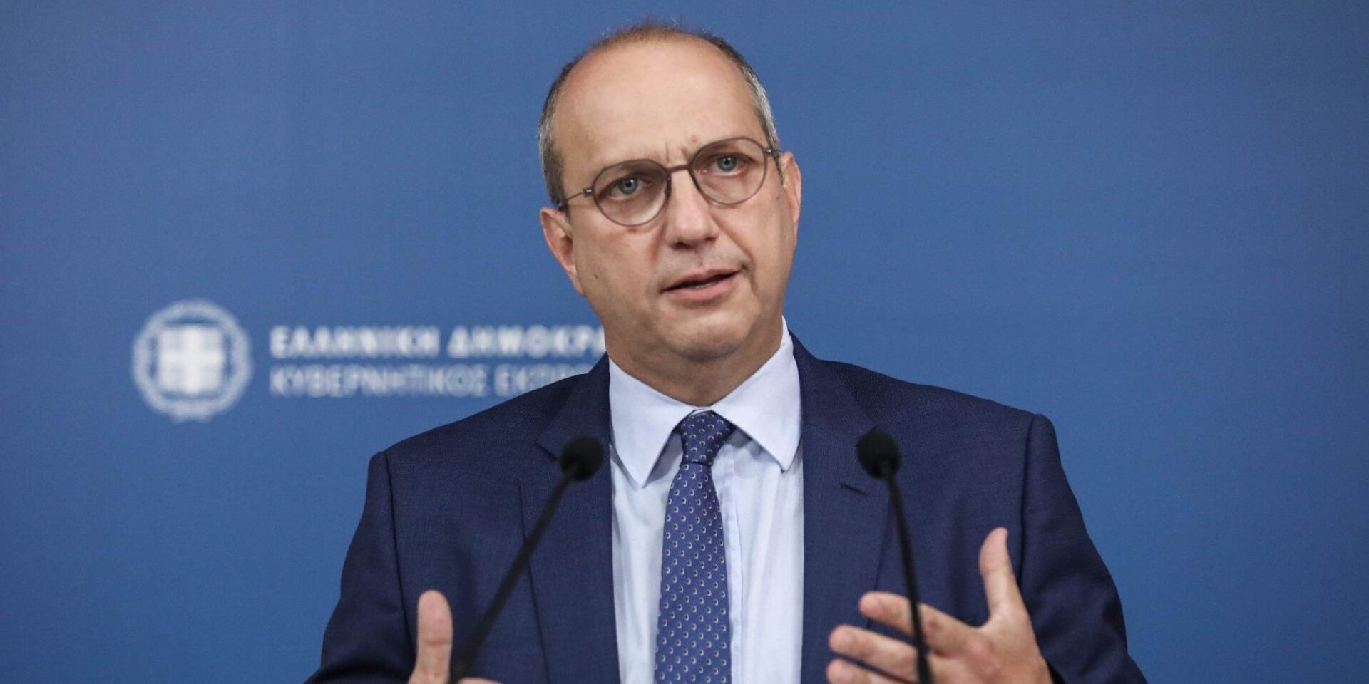 Ο κυβερνητικός εκπρόσωπος Γιάννης Οικονόμου
