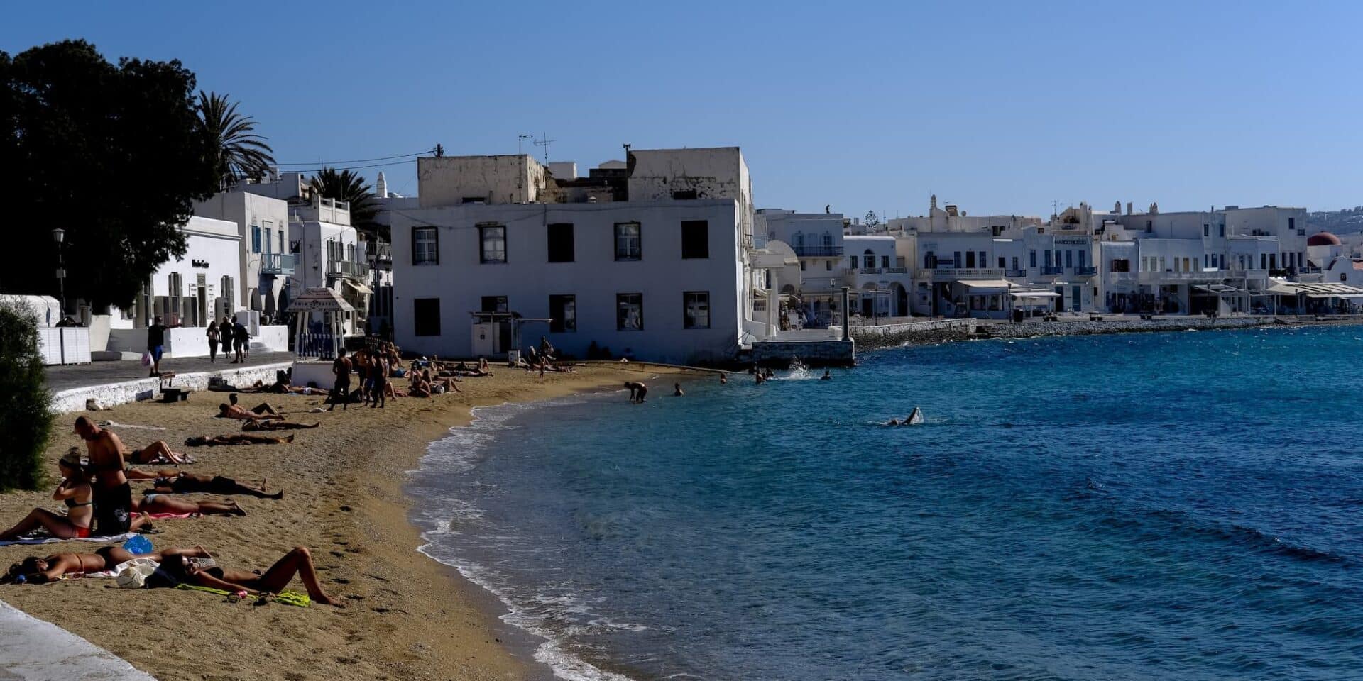 Παραλία σε νησί