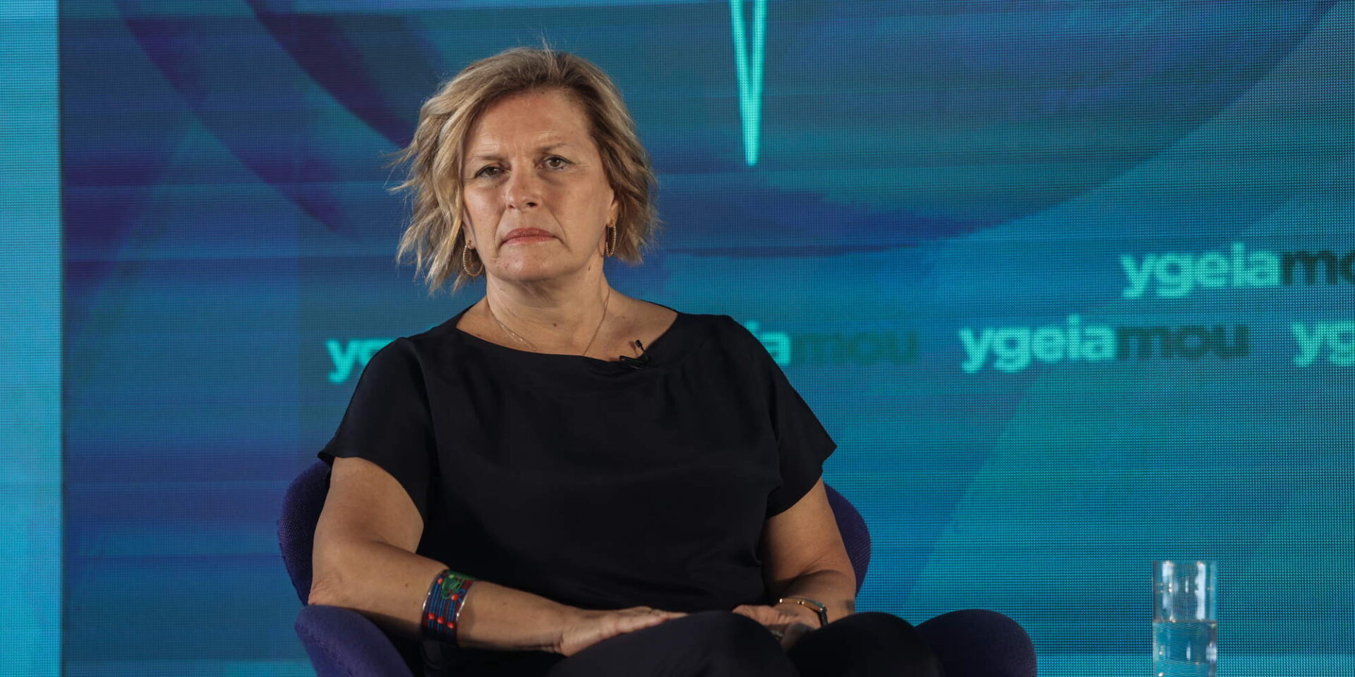 Η υφυπουργός Υγείας, Μίνα Γκάγκα για την 4η δόση του εμβολίου