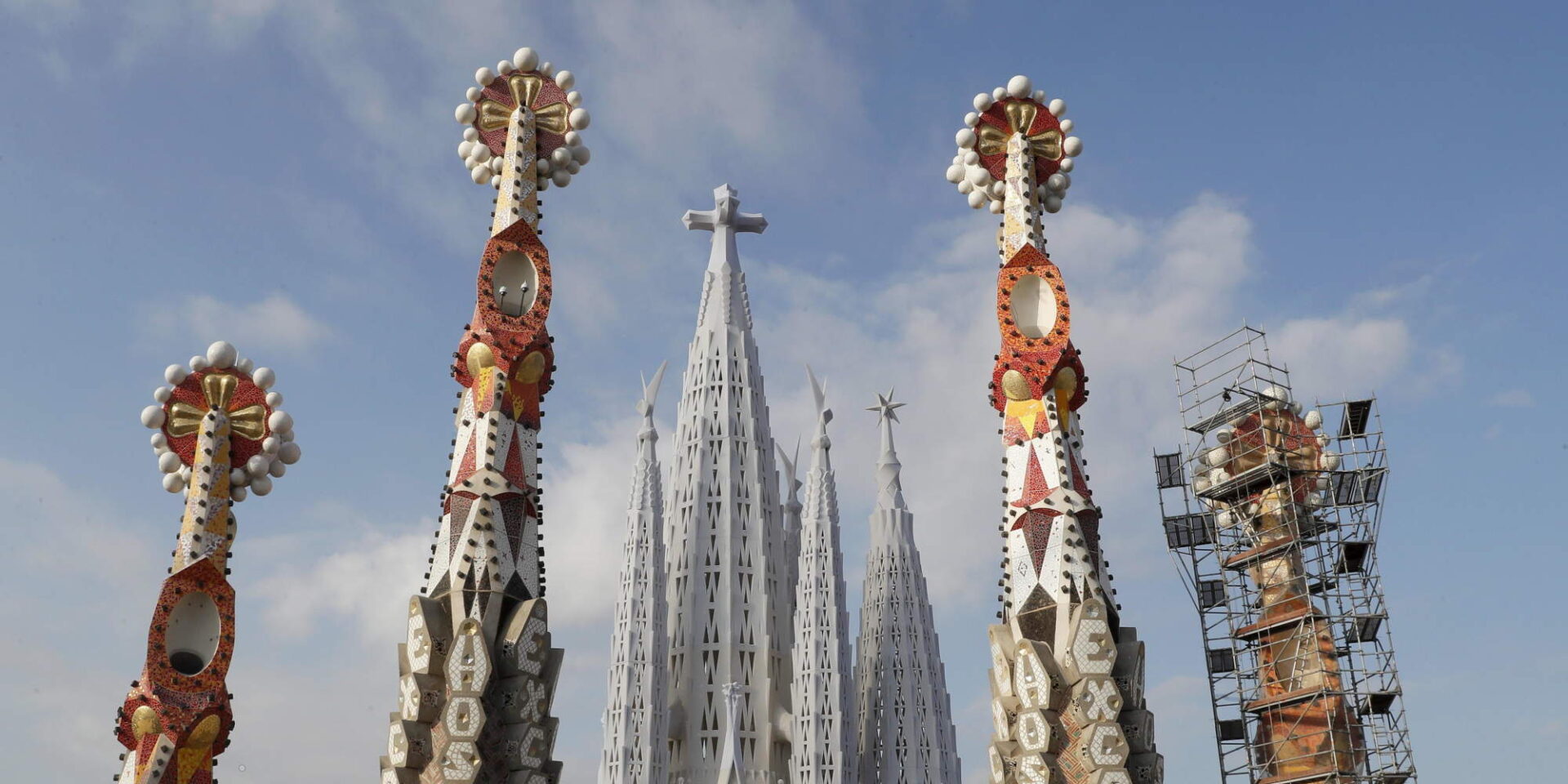 Πυργίσκοι στην Sagrada Famillia, του Άντονι Γκαουντί