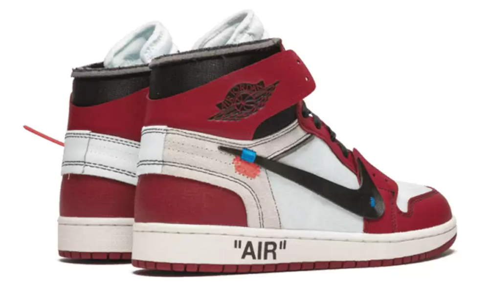 Το 1984 με την κυκλοφορία των «Air Jordans», η Nike αναγάγει τα αθλητικά παπούτσια σε αντικείμενο του πόθου