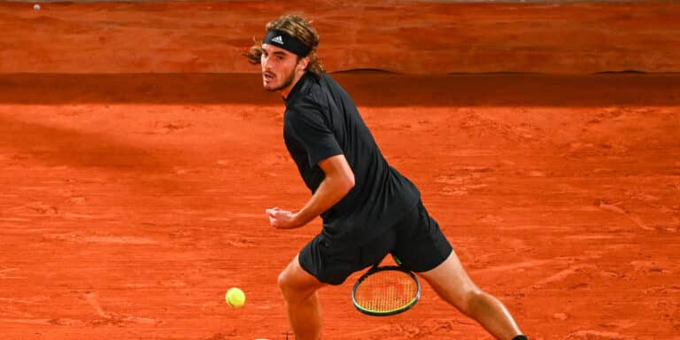 Roland Garros: Στον τρίτο γύρο ο Τσιτσιπάς – Απέκλεισε με 3-1 σετ τον Αλτμάιερ